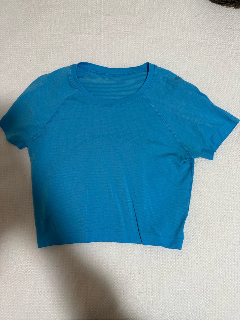 WORN ONCE Lululemon Cropped Light Blue Swiftly Tech